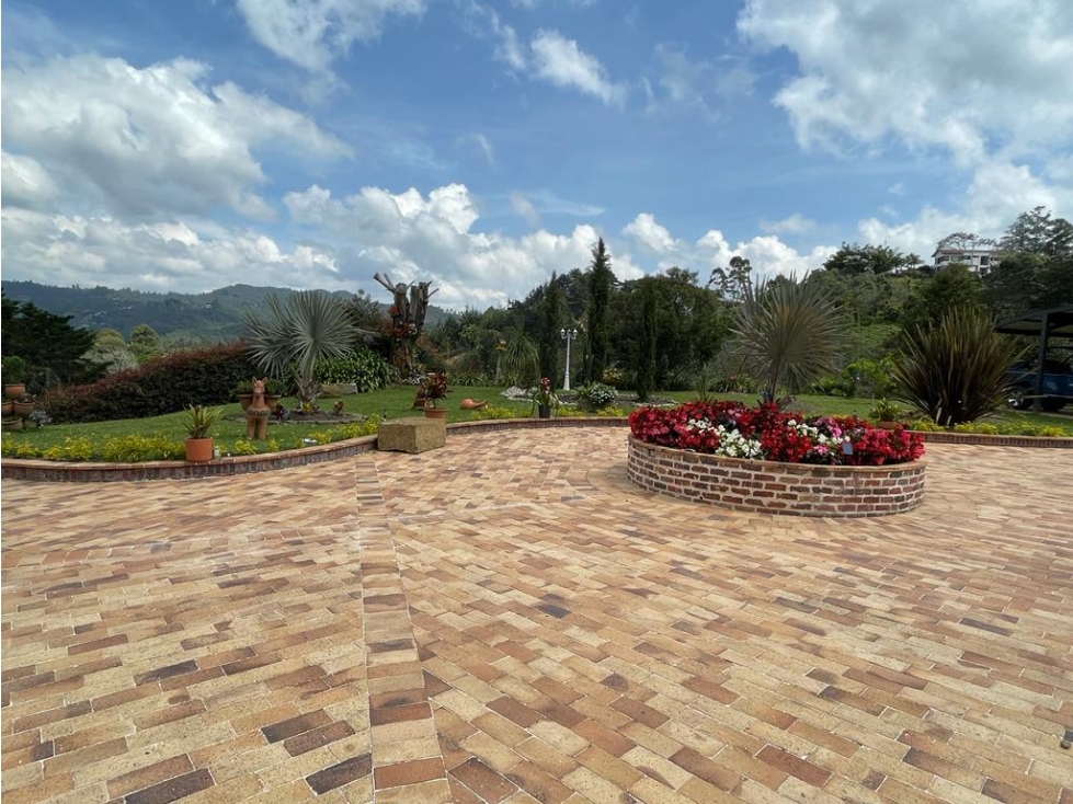 ENCANTADORA FINCA EN VENTA EL RETIRO — foto 5