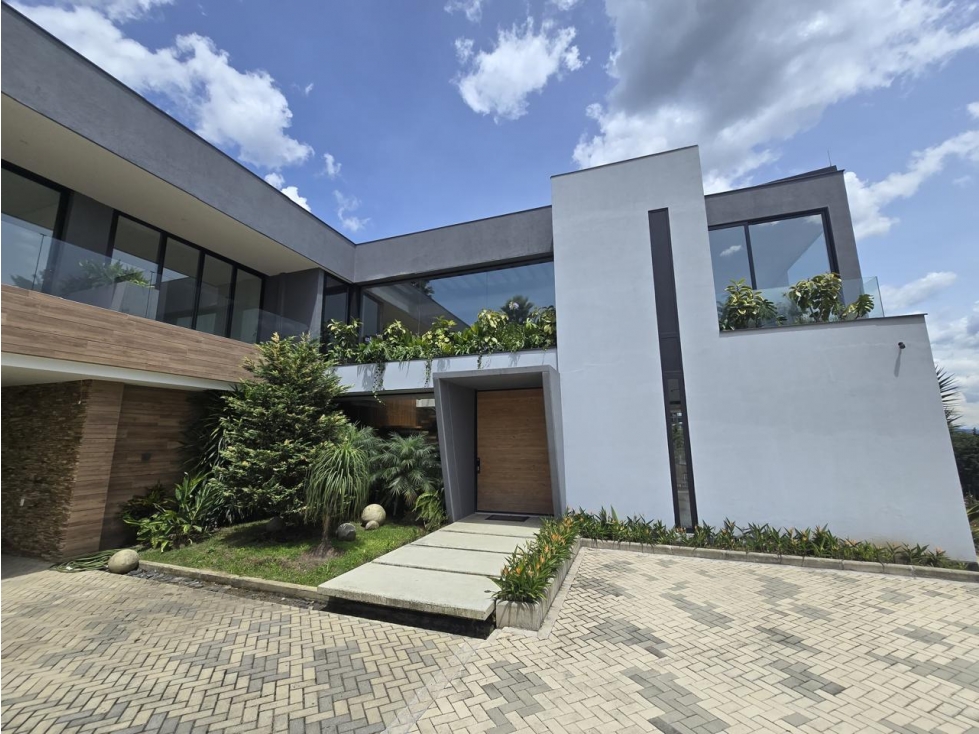 ESPECTACULAR CASA LUXURY EN VENTA LAS PALMAS MEDELLIN — foto 2