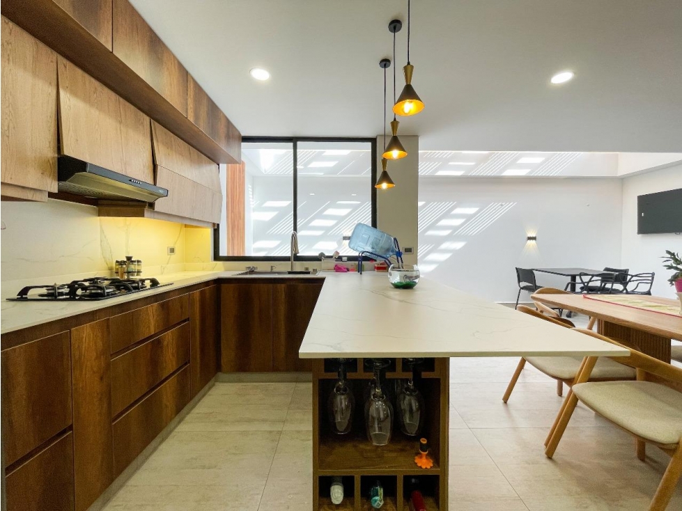 HERMOSA CASA EN VENTA SAN ANTONIO DE PEREIRA