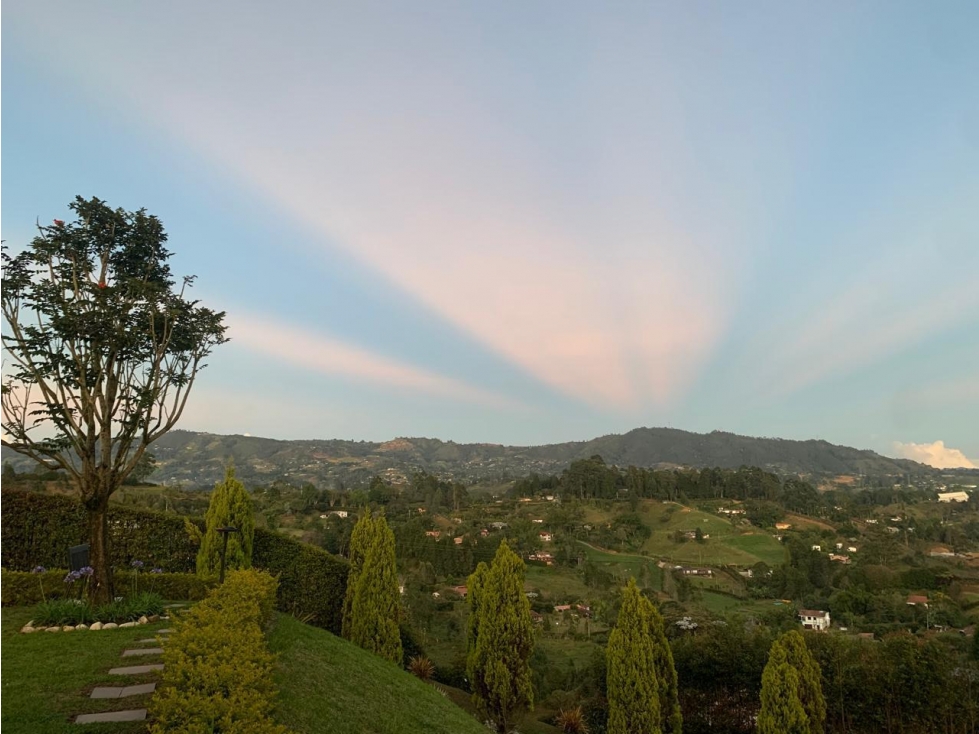 LINDA FINCA EN VENTA CERCA AL AEROPUERTO — foto 5