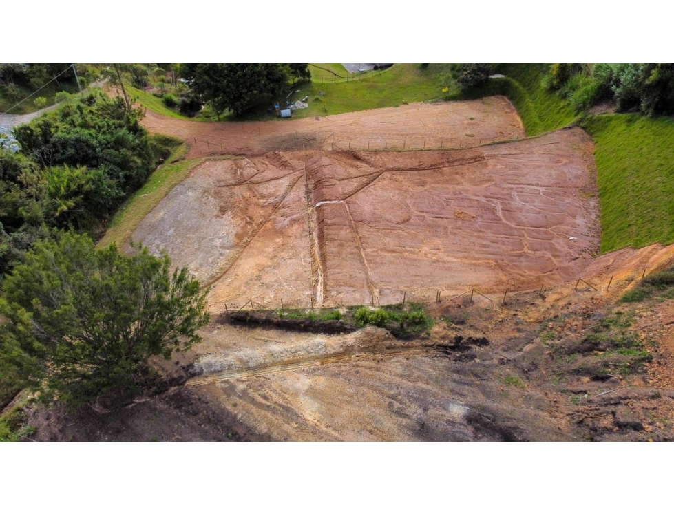 ENCANTADOR LOTE EN VENTA GUARNE LA CLARITA — foto 3