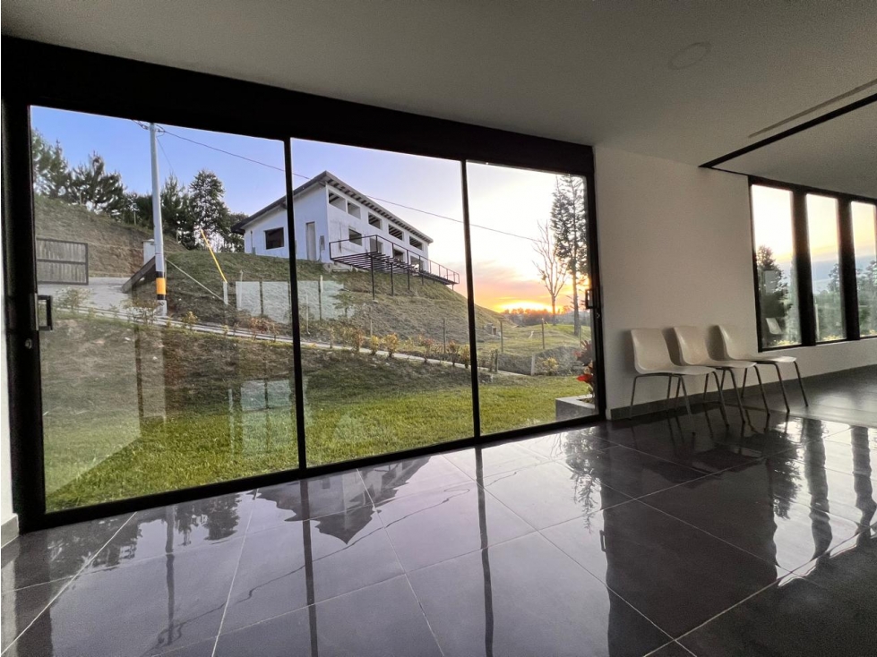 HERMOSA CASA FINCA EN VENTA CARMEN DE VIBORAL — foto 5