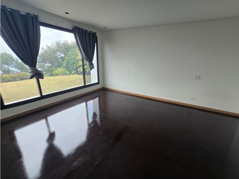 HERMOSA CASA EN VENTA PALMAS — foto 3