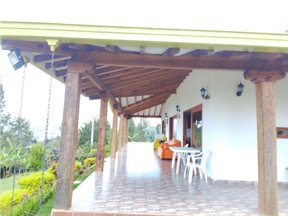 ENCANTADORA FINCA EN VENTA GUARNE cerca a la autopista — foto 3
