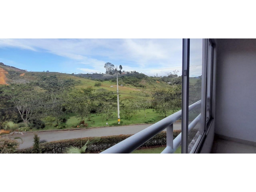 ENCANTADOR APARTAMENTO EN VENTA EL CARMEN DE VIBORAL — foto 3