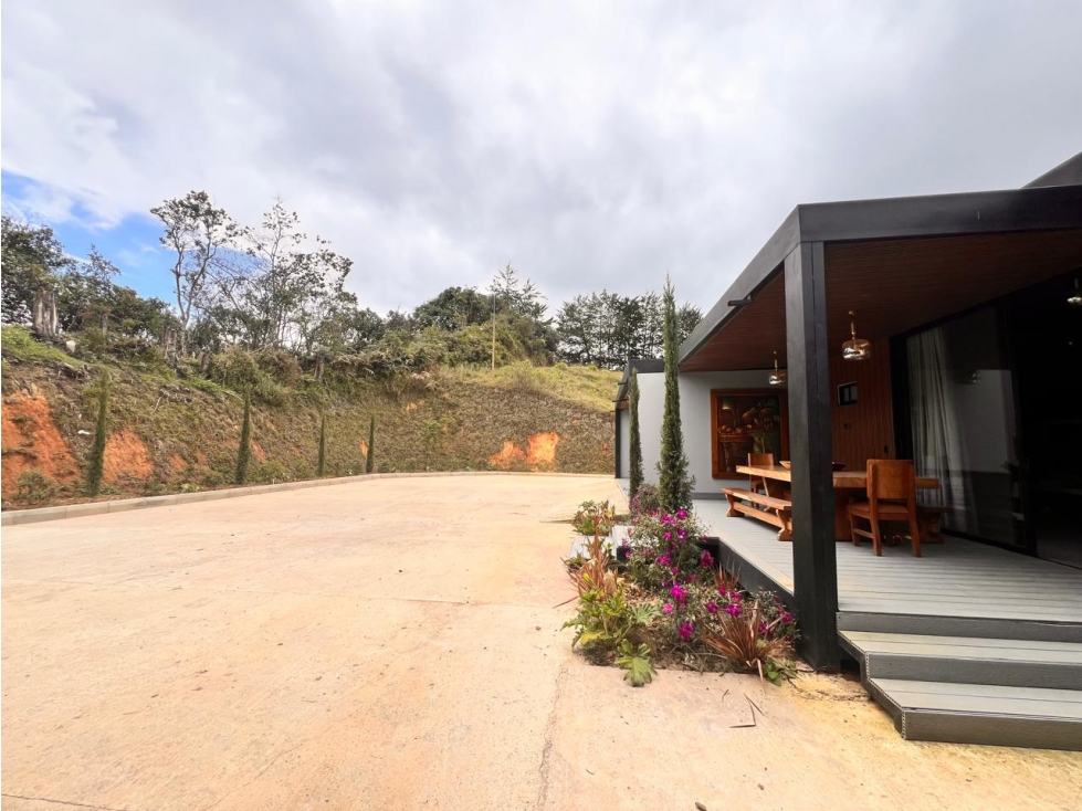 HERMOSA CASA FINCA EN VENTA RIONEGRO — foto 3