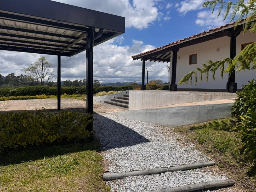 ENCANTADORA FINCA MUY CERCA AL PARQUE DE SAN ANTONIO PEREIRA VÍACEJA — foto 4