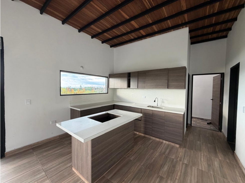 HERMOSA CASA FINCA EN VENTA EL CARMEN DE VIBORAL — foto 5