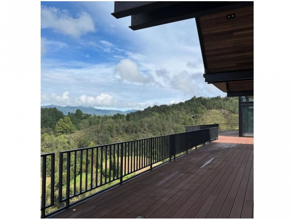 ESPECTACULAR CASA CAMPESTRE EN VENTA EL RETIRO — foto 3