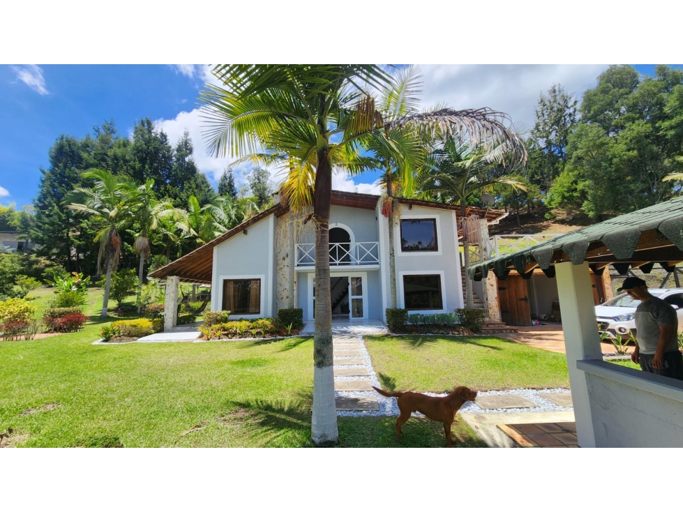 LINDA CASA FINCA DE LUJO EN VENTA GUARNE