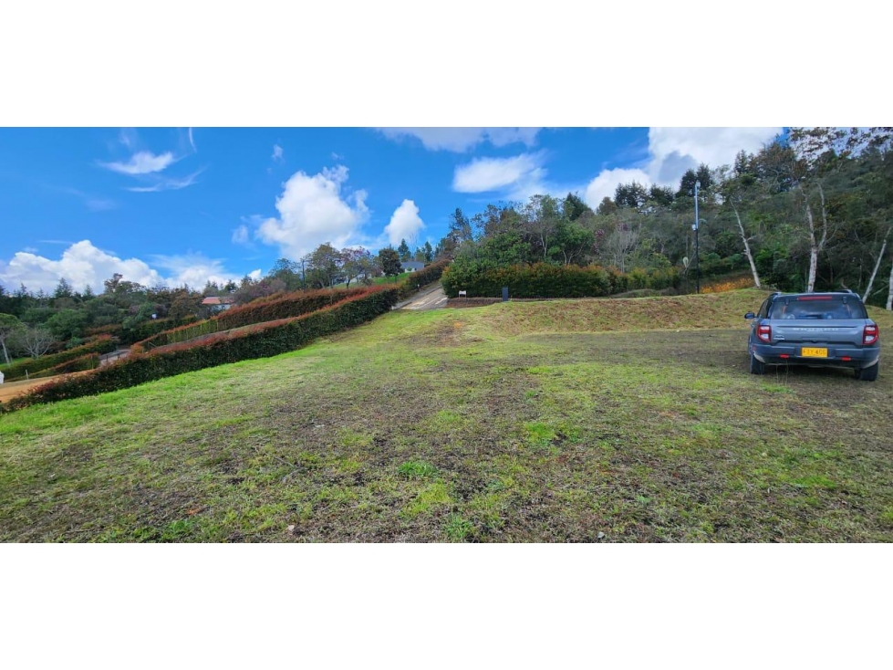 HERMOSO LOTE CAMPESTRE EN VENTA CON ESPECTACULAR VISTA GUARNE — foto 5