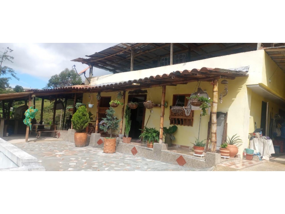 LINDA FINCA EN VENTA MARINILLA-ANTIOQUIA — foto 2