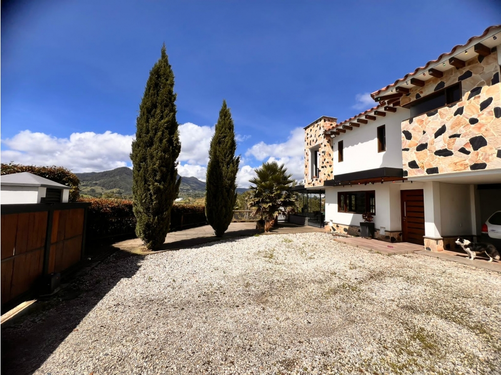 LINDA CASA FINCA EN VENTA EL CARMEN DE VIBORAL — foto 2