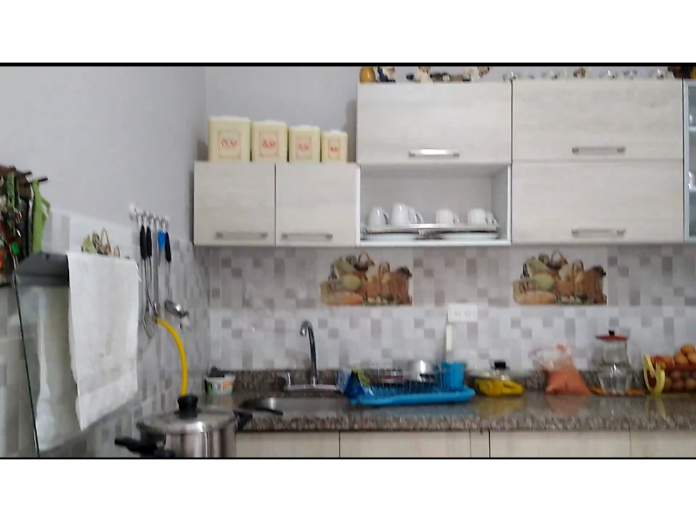 LINDA CASA EN VENTA GUATAPE- ANTIOQUIA — foto 2
