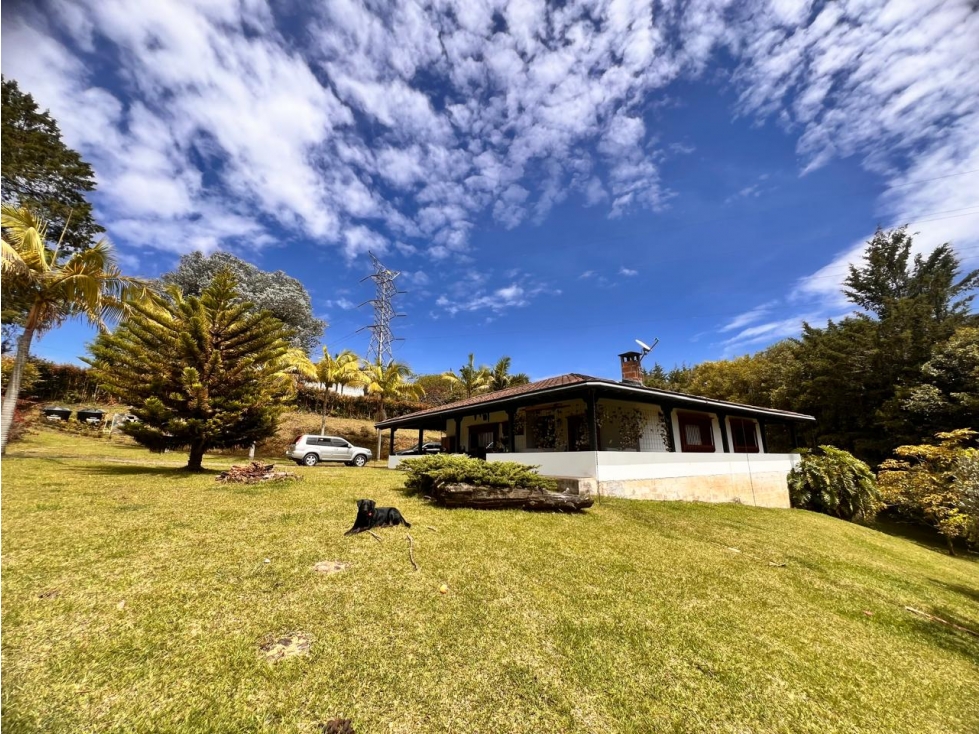 LINDA CASA FINCA EN VENTA EL CARMEN DE VIBORAL — foto 2