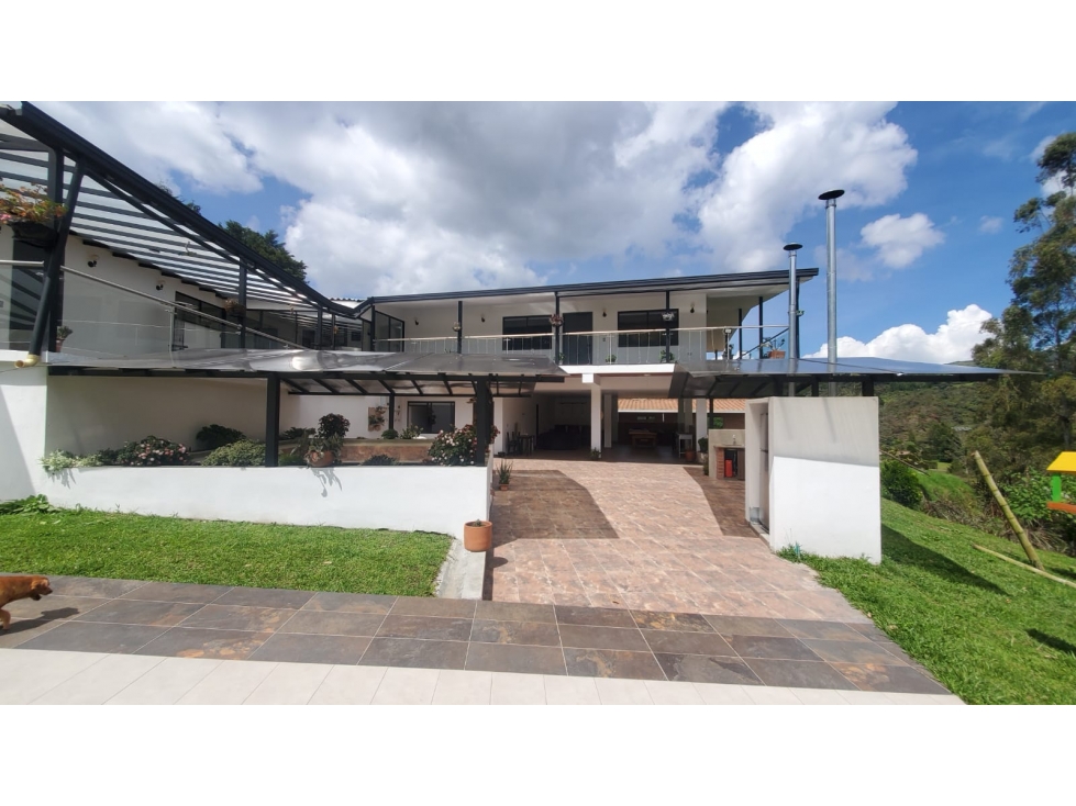 ESPECTACULAR FINCA EN VENTA GUARNE