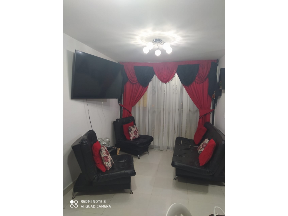 HERMOSO APARTAMENTO EN VENTA CERCA AL PARQUE DEL CARMEN DE VIBORAL — foto 3