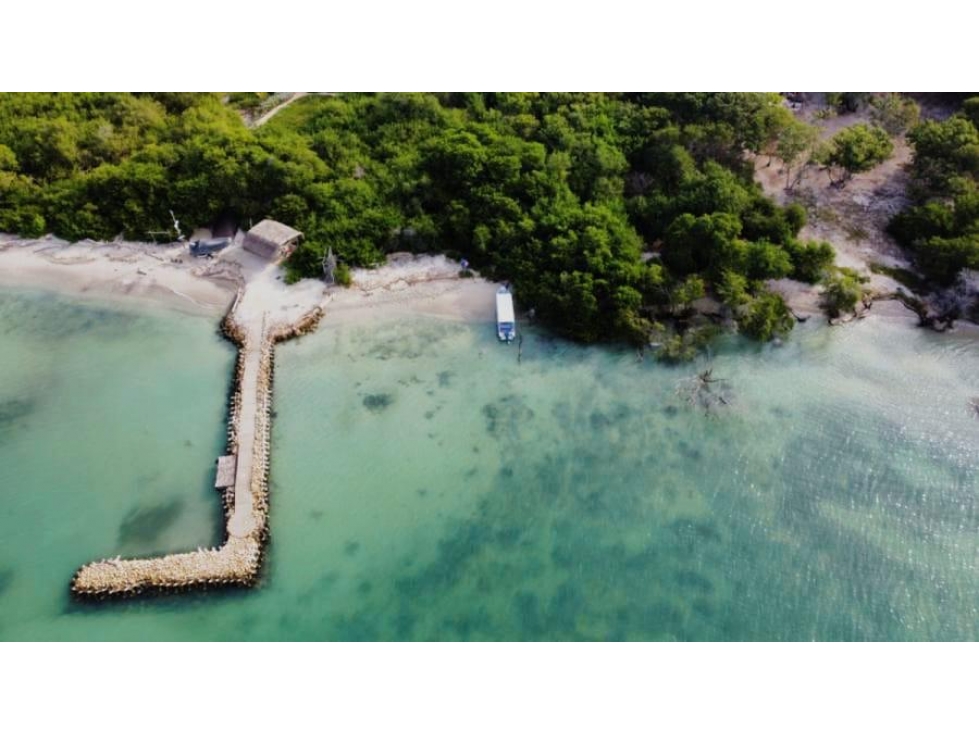 ENCANTADOR LOTE DE PLAYA EN VENTA ISLA BARU
