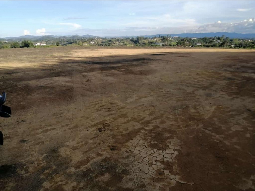 ENCANTADORES DOS LOTES EN VENTA CERCA AUTOPISTA MEDELLÍN/BOGOTÁ — foto 6