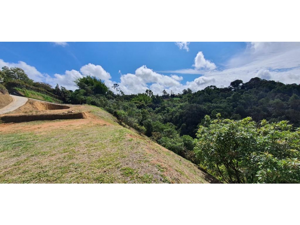 LINDO LOTE EN VENTA MARINILLA - 5