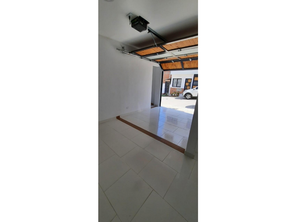 ENCANTADORA CASA EN VENTA EL CARMEN DE VIBORAL... OPORTUNIDAD. — foto 5
