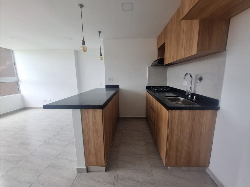 HERMOSO APARTAMENTO EN VENTA EN RIONEGRO SECTOR TRANVIA — foto 2