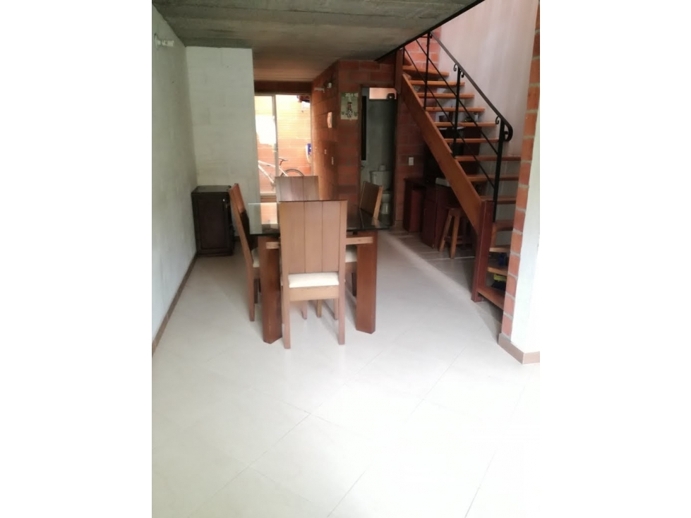 HERMOSA CASA EN VENTA EN RIONEGRO — foto 2