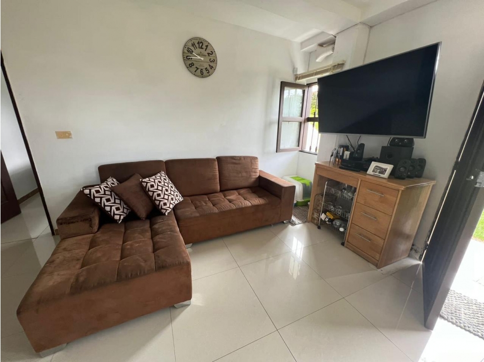 LINDA FINCA EN VENTA SAN VICENTE - 4