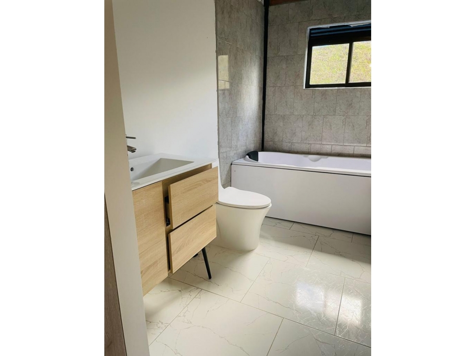 LINDA FINCA EN VENTA MARINILLA — foto 4