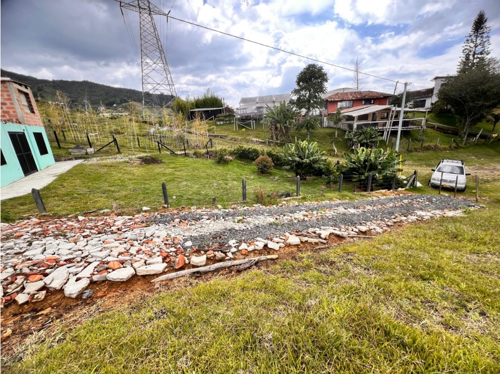 PRECIOSO LOTE CAMPESTRE EN VENTA EL CARMEN DE VIBORAL — foto 4