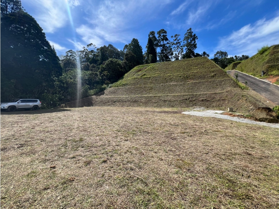 ESPECTACULAR LOTE EN PARCELACIÓN GUARNE ANTIOQUIA — foto 4