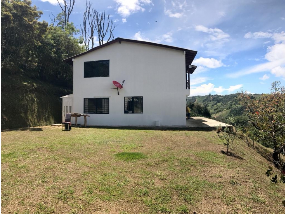 HERMOSA FINCA EN VENTA MARINILLA CERCA AL PEÑOL — foto 5