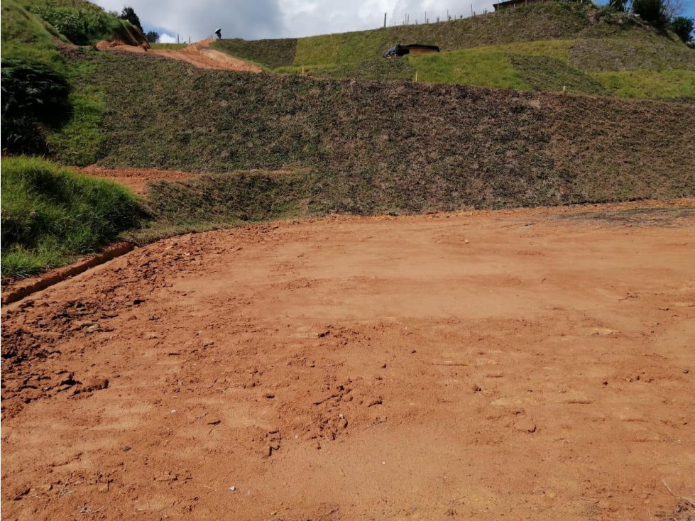 ENCANTADORES LOTES EN VENTA GUARNE CERCA AL AEROPUERTO — foto 3