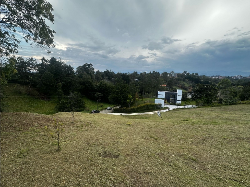 ENCANTADOR LOTE EN VENTA CERCA A SAN ANTONIO DE PEREIRA — foto 4