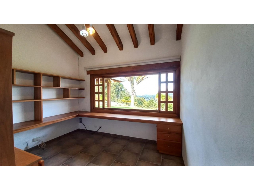 HERMOSA FINCA EN VENTA EN CABECERAS DE LLANOGRANDE RIONEGRO — foto 4