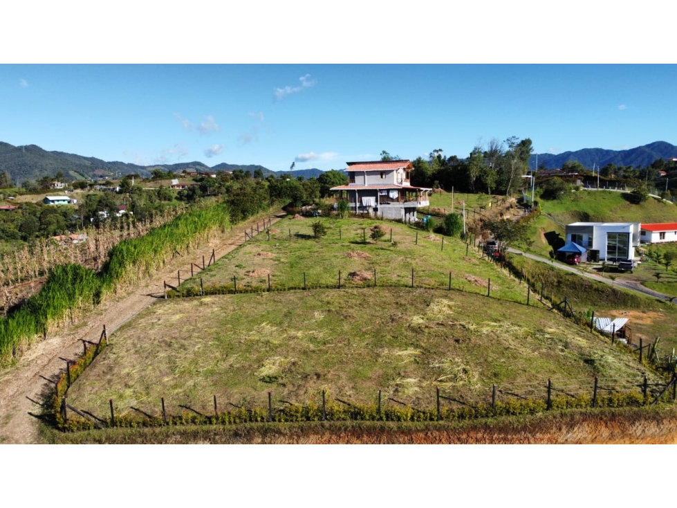EN VENTA LOTE CAMPESTRE CON MUY BUENA UBICACIÓN — foto 4
