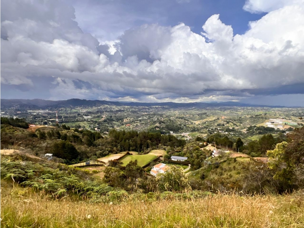 EN VENTA LINDOS LOTES CON EXCELENTE VISTA EN GUARNE ANTIOQUIA — foto 4