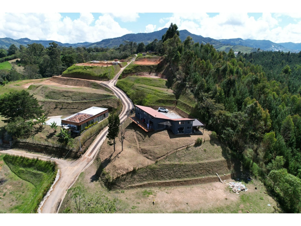 HERMOSA CASA FINCA EN VENTA CARMEN DE VIBORAL — foto 6