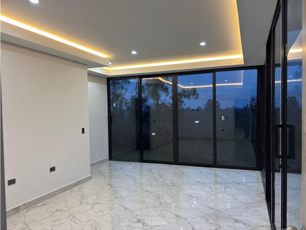 HERMOSA FINCA EN VENTA CERCA AL AEROPUERTO RIONEGRO — foto 5