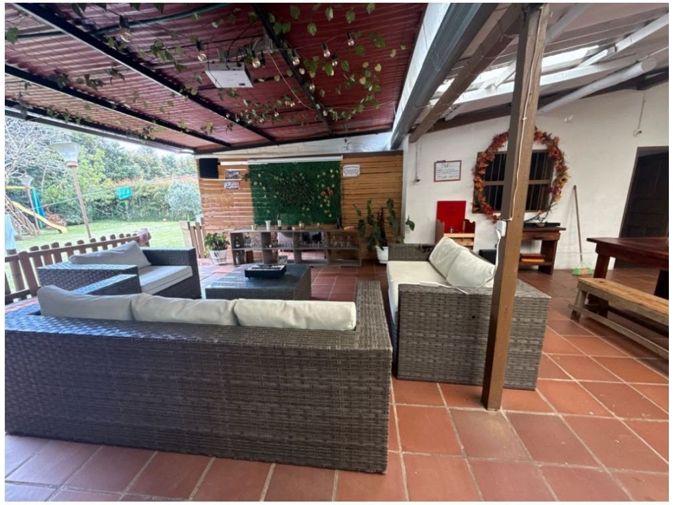 ENCANTADORA FINCA EN VENTA LLANOGRANDE