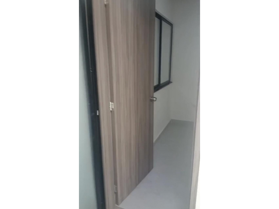CONFORTABLE CASA EN VENTA EL CARMEN DE VIBORAL — foto 5