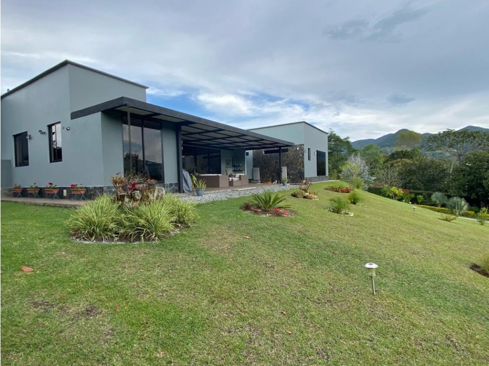 ESPECTACULAR CASA CAMPESTRE EN VENTA VIA SAN ANTONIO LA CEJA