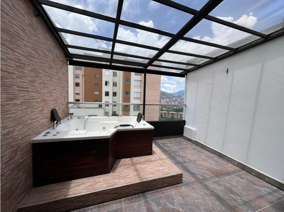 UNICO PENTHOUSE ESPECTACULAR EN VENTA ENVIGADO — foto 4