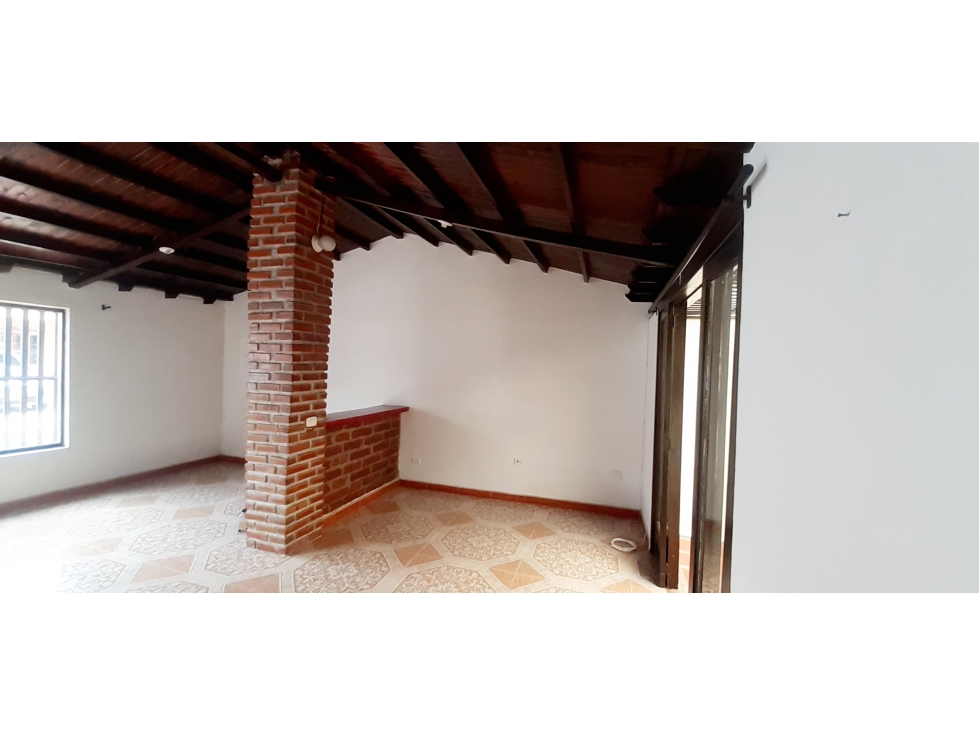 HERMOSA CASA EN VENTA EN SAN ANTONIO DE PEREIRA — foto 3