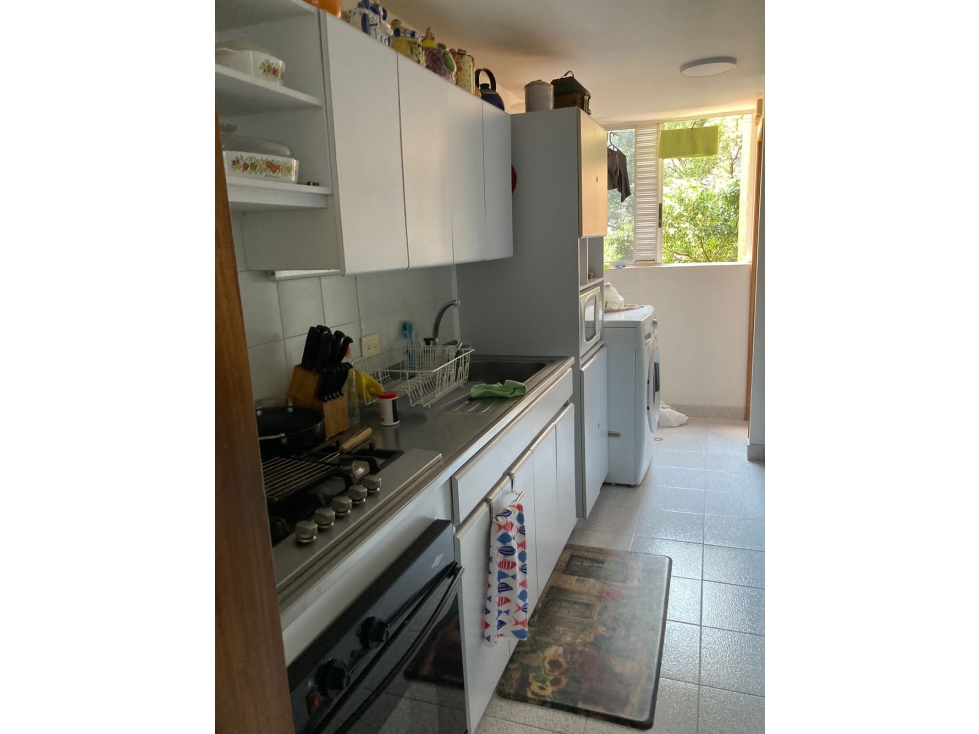 CONFORTABLE APARTAMENTO EN VENTA POBLADO-MEDELLIN