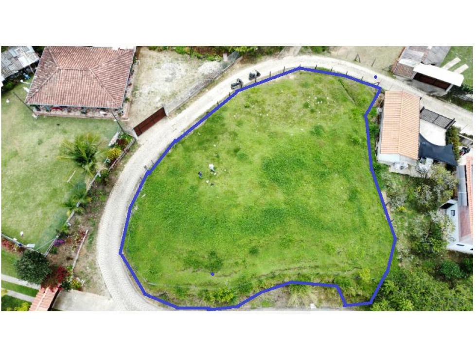 EXCELENTE LOTE EN VENTA EL PEÑOL ANTIOQUIA - 1