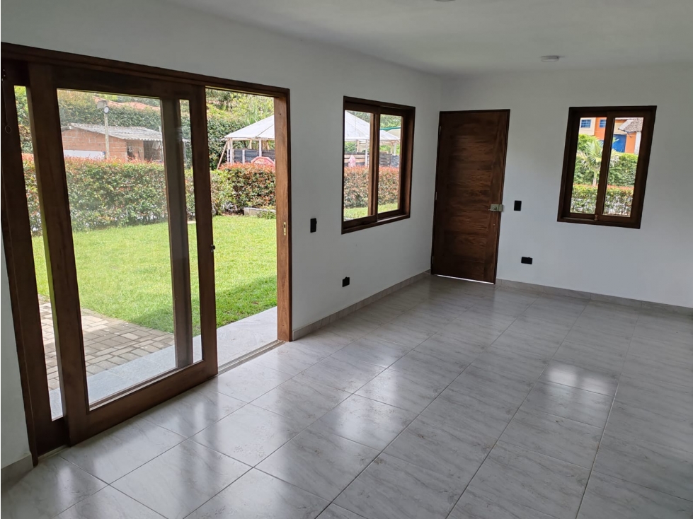 LINDA CASA CAMPESTRE EN VENTA EN SEMIPARCELACION CARMEN DE VIBORAL — foto 4