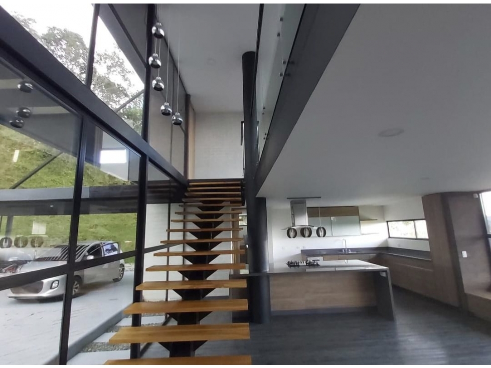HERMOSA CASA FINCA EN VENTA ALTO DE LAS PALMAS MEDELLÍN — foto 6
