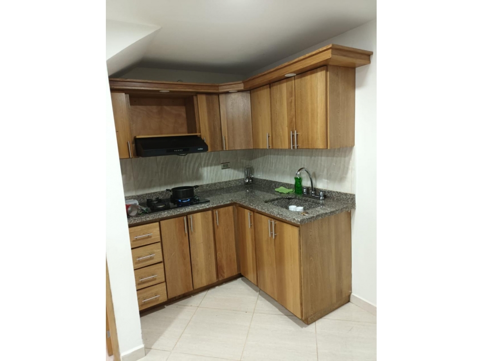 APARTAMENTO EN VENTA EN PRIMER PISO EL CARMEN DE VIBORAL ~ SECTOR HOSP