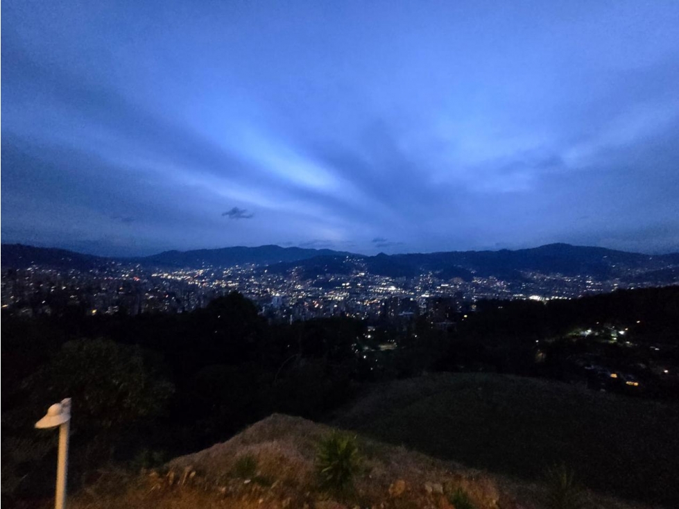 ESPECTACULAR CASA EN VENTA ALTO DE PALMAS — foto 5